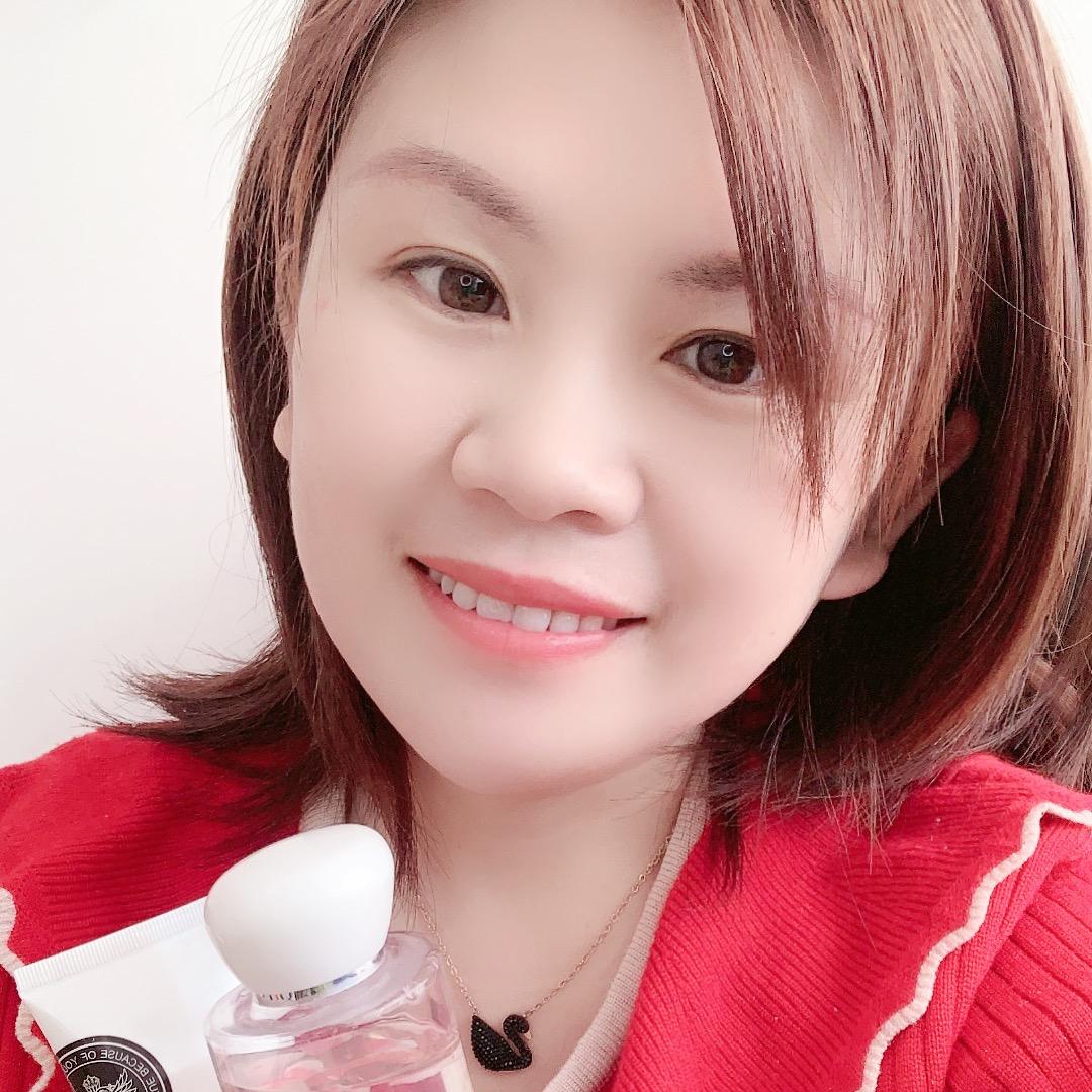 楚楚董人
