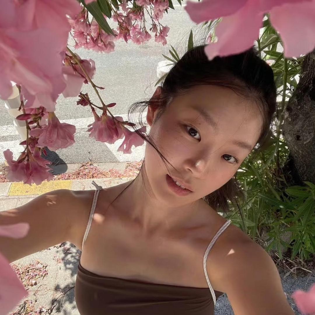 每晚12点睡-
