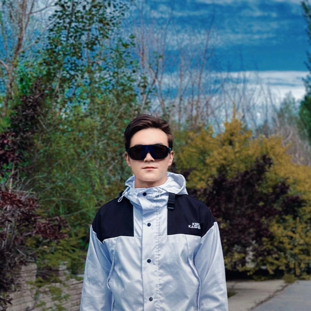 🗣️阿万🗣️