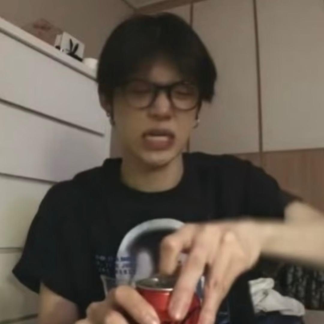 无聊的香菜拉面