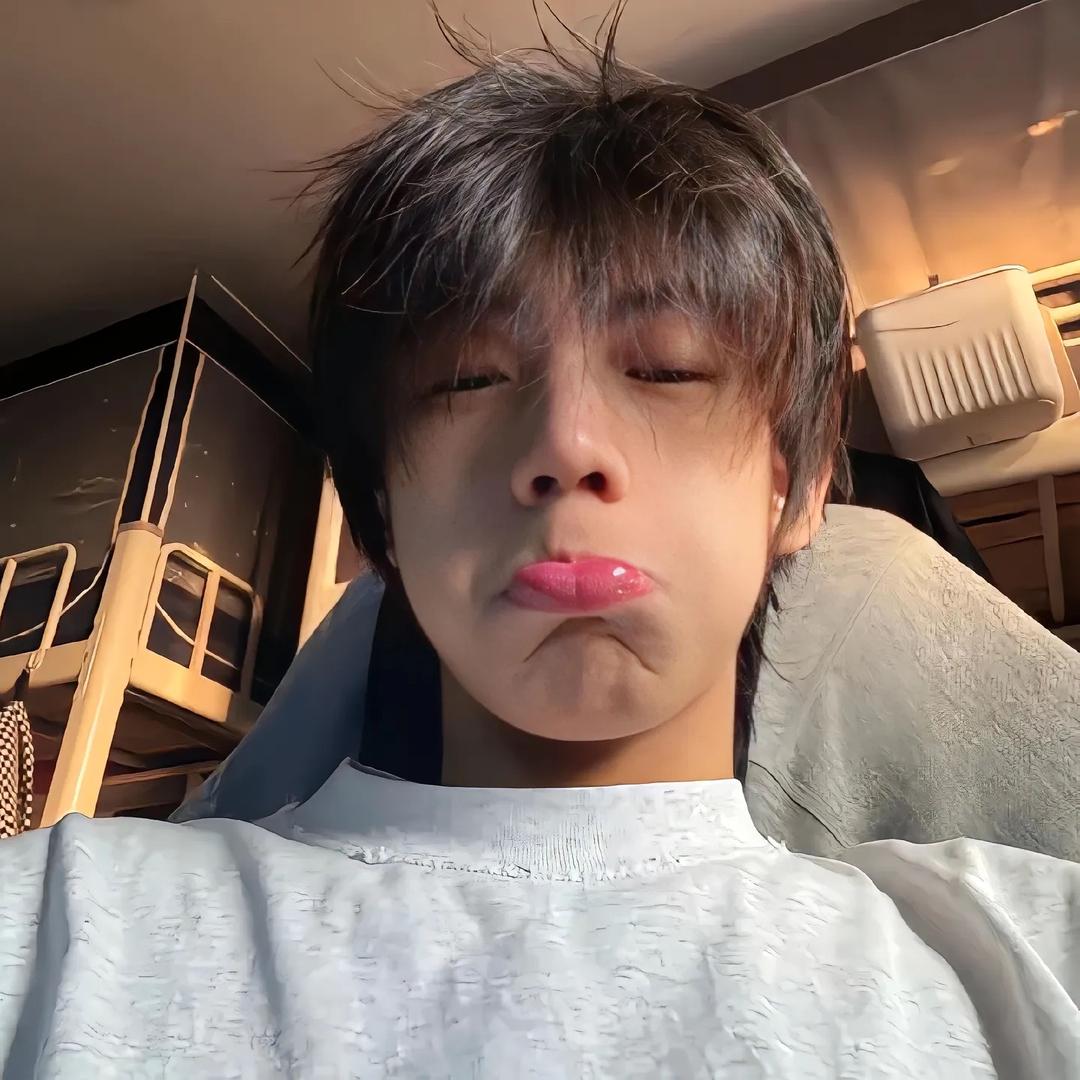 阿奎
