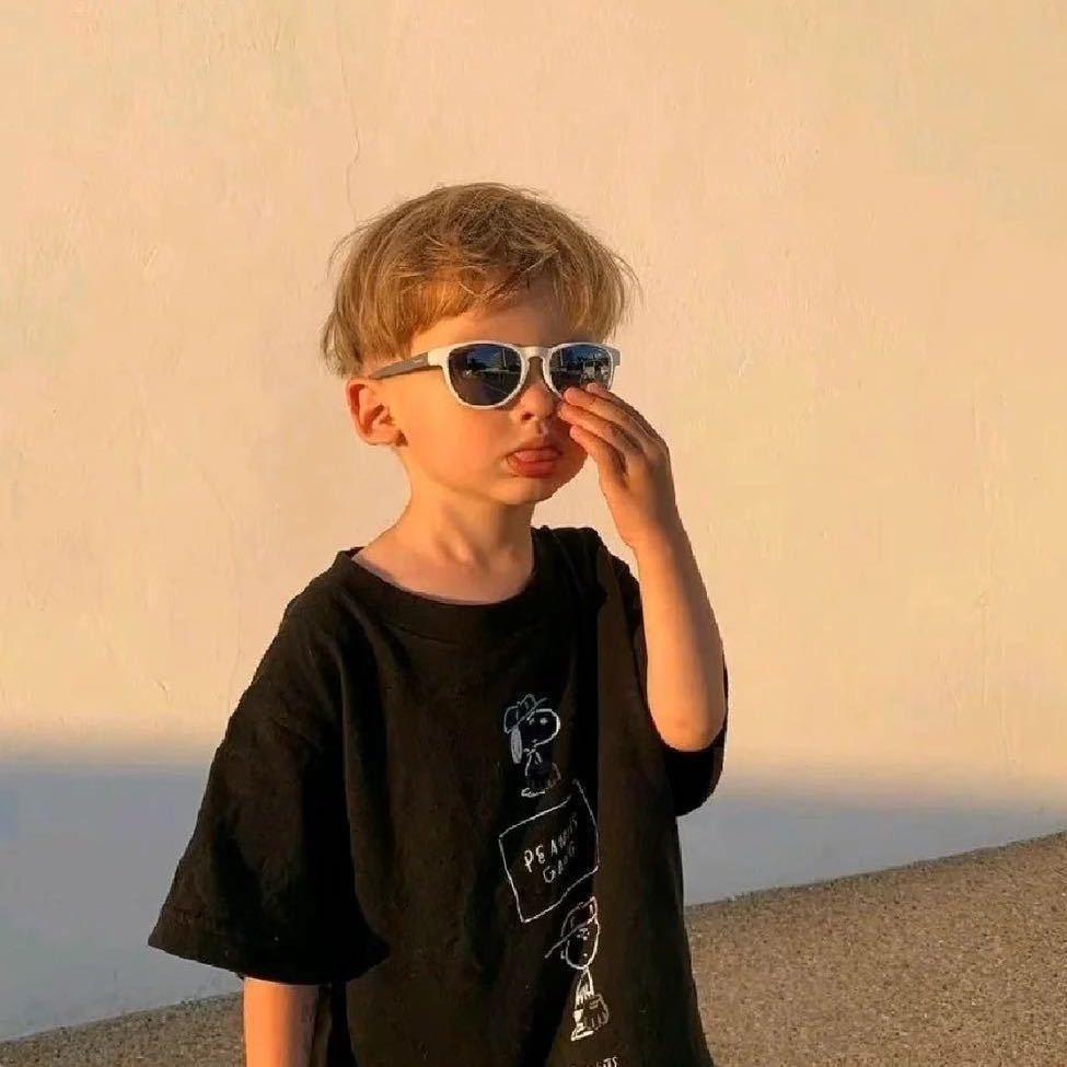 罗萨里奥的少年