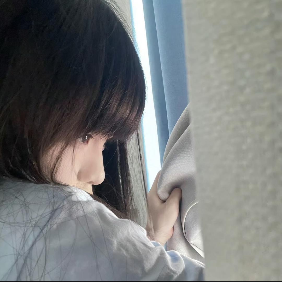 云间°