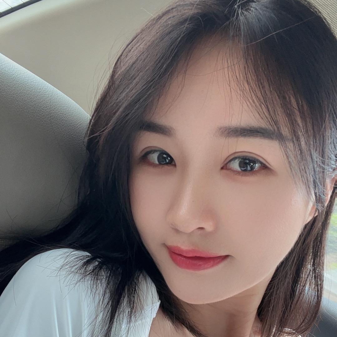 依♥️雅