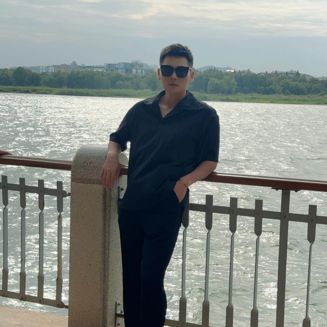 小牛燊燊旧绪冷冻食品专卖店