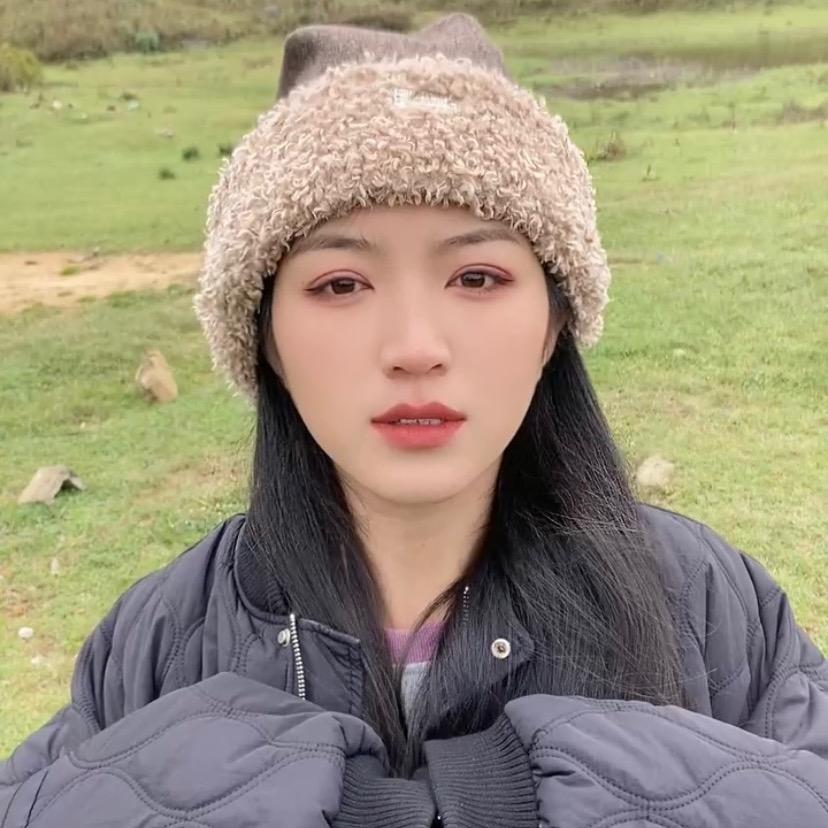 美丽的阿吉莉