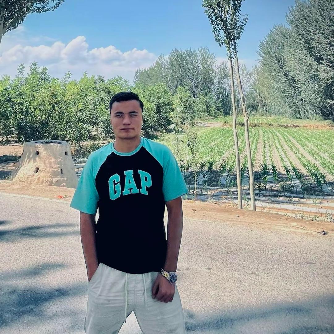ئابدۇللا🧑🏻‍🦱
