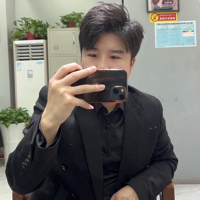 （吉鸿）龙哥说洗护用品下方橱窗