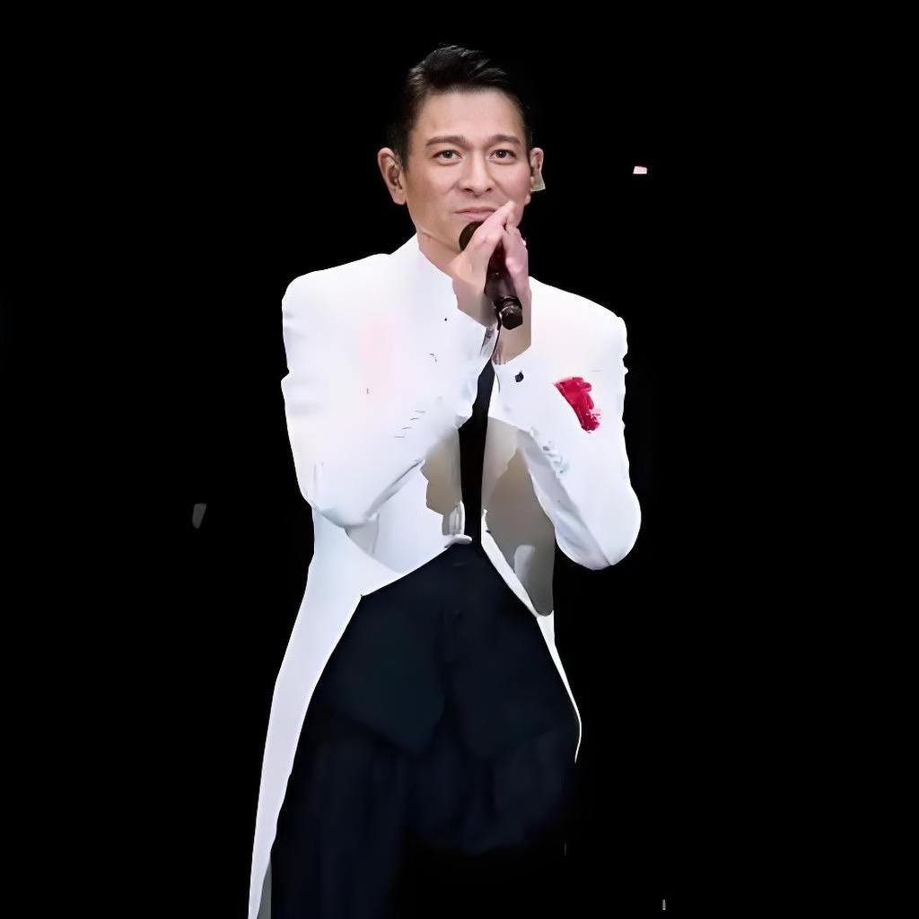 深圳龙华iD酒吧、商K营销范栋