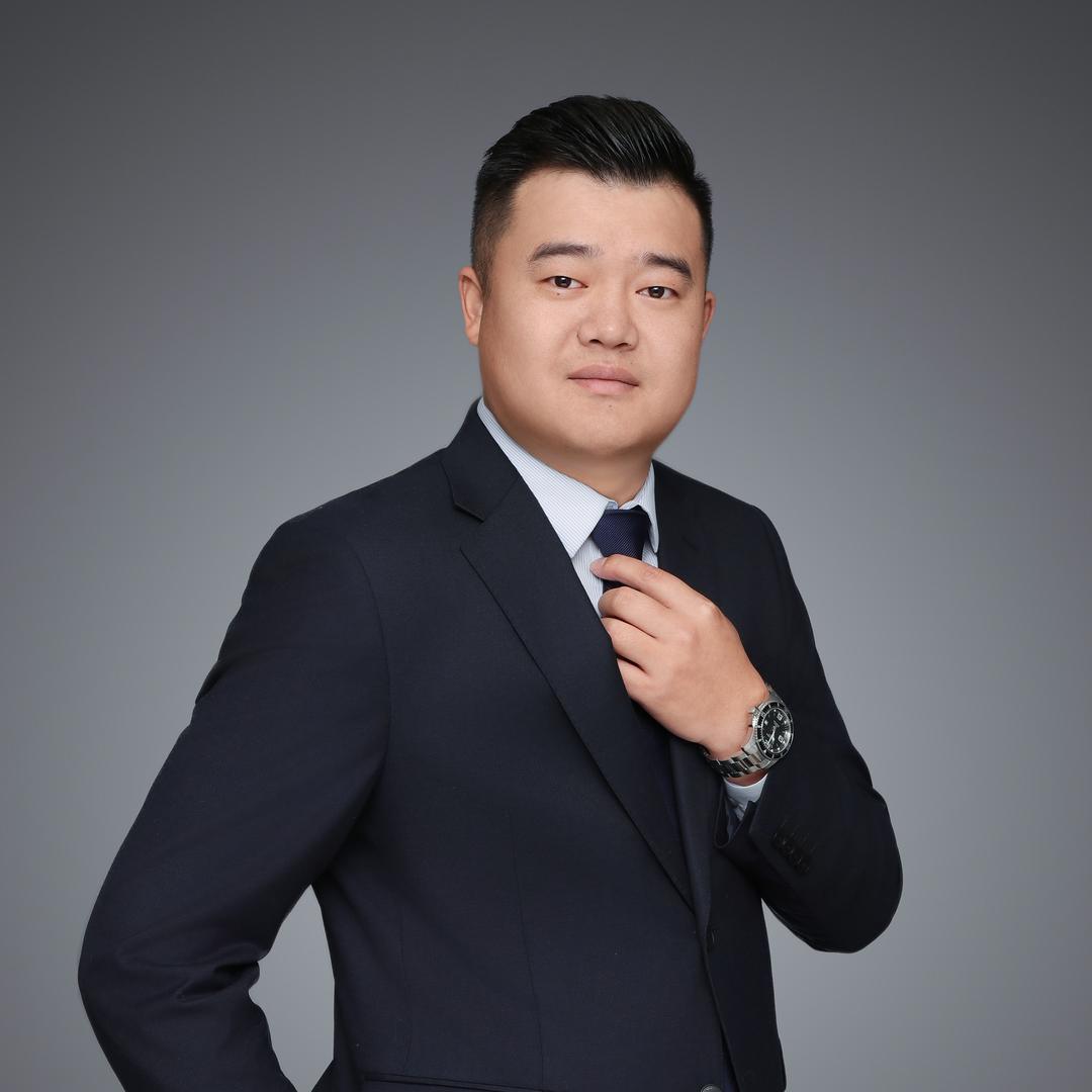 中蓝_王戚龙