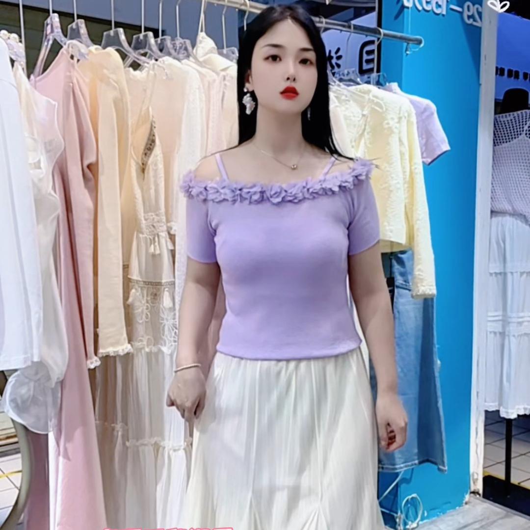 依小鱼女装（宜春加贝店）