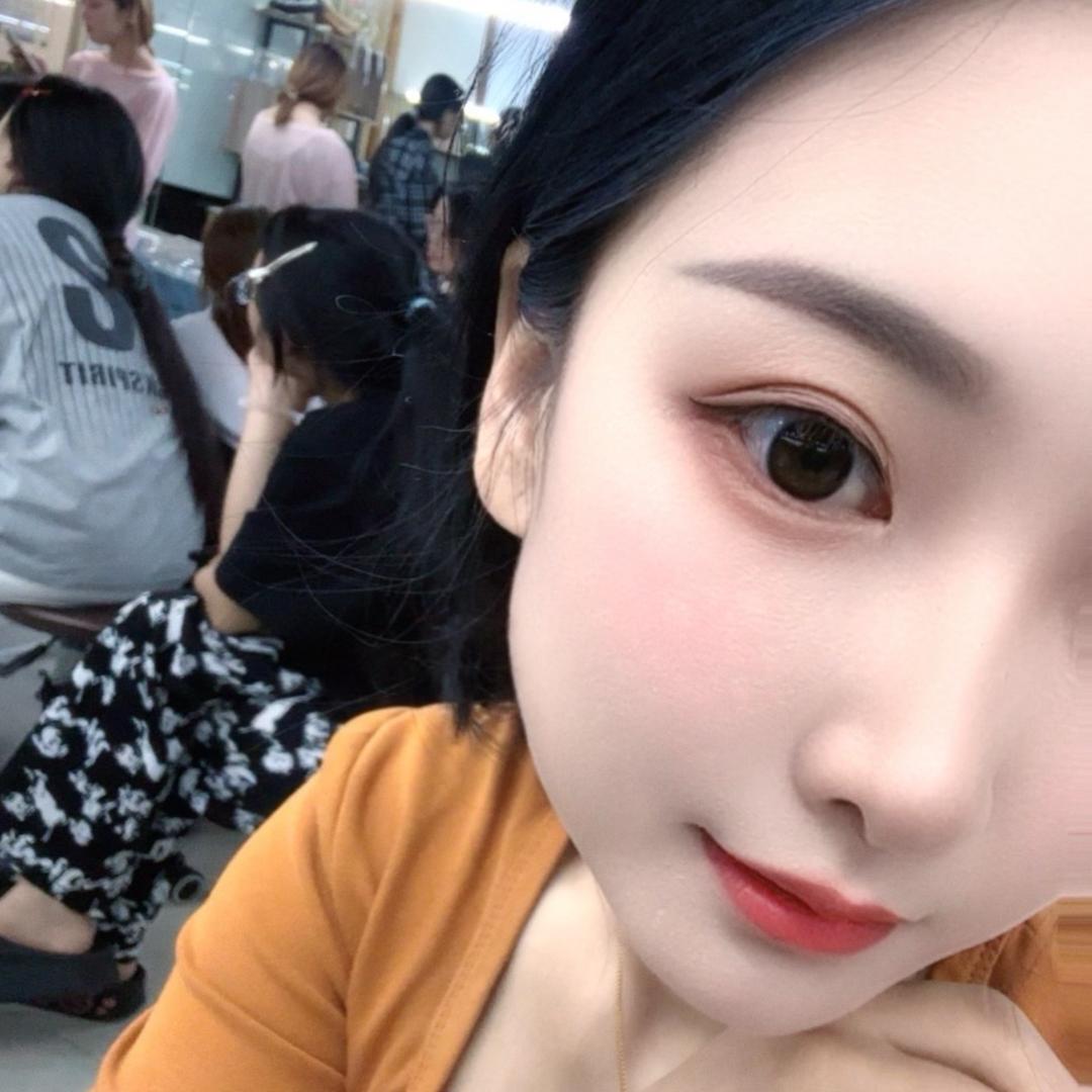 宸阳教化妆