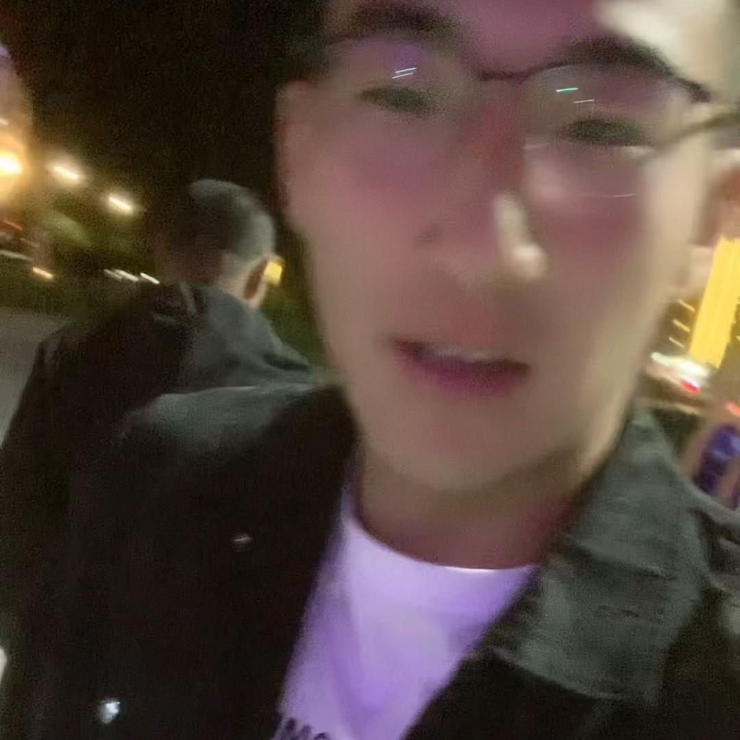 🐎壮壮🐎