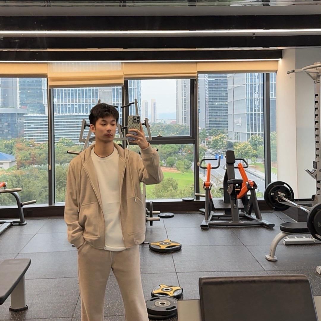 凯少跨境（大号52万粉丝）