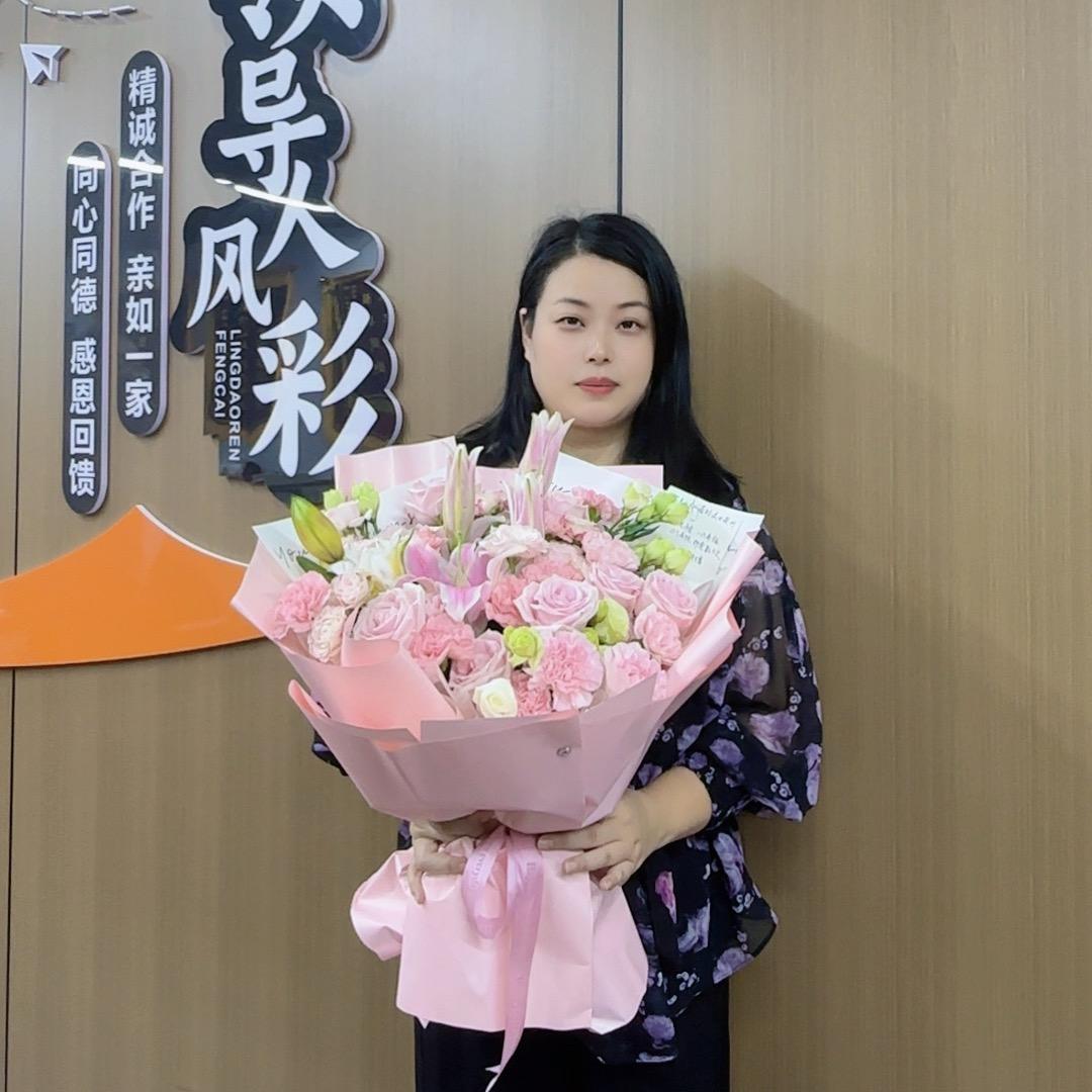 地产刘总监（娟子）