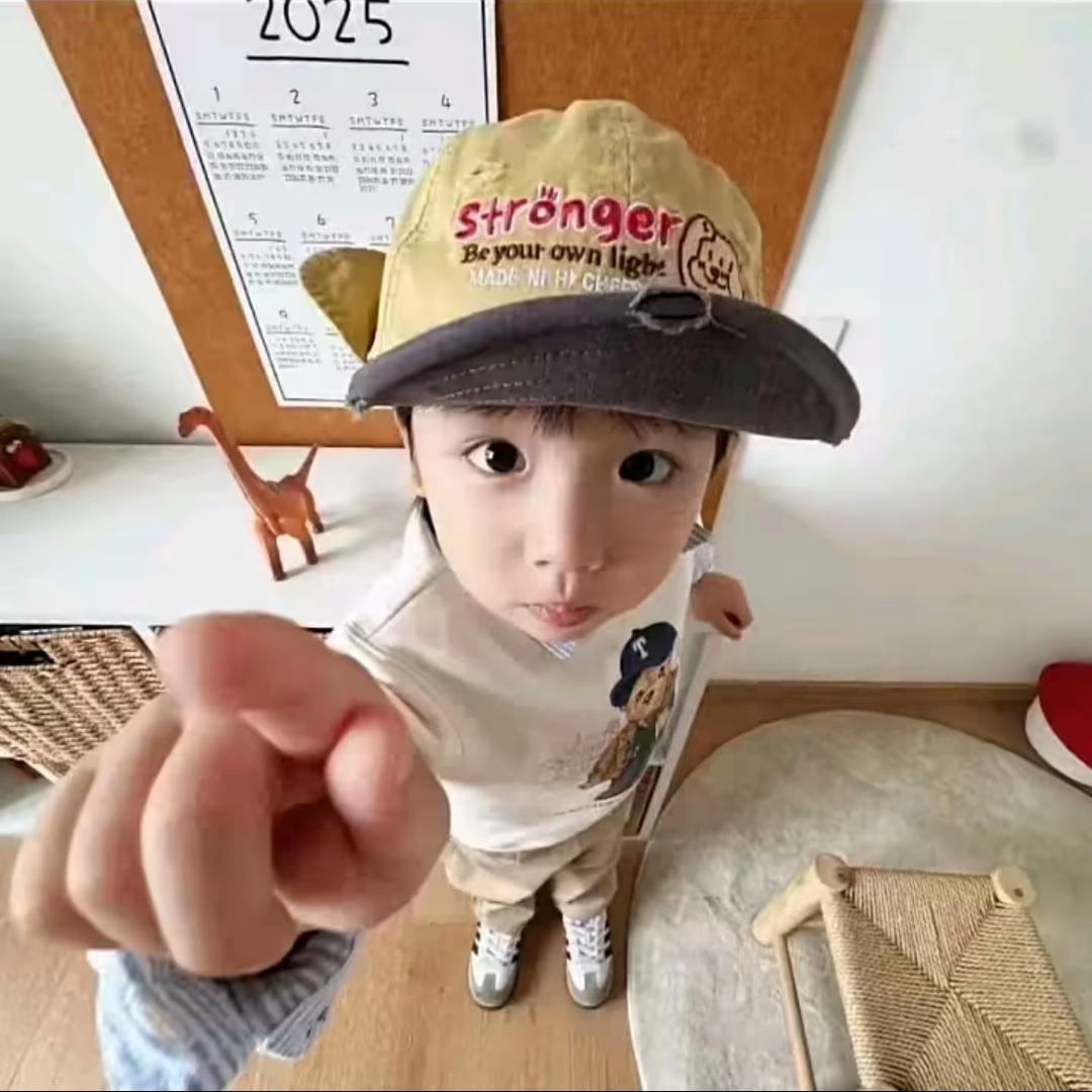 Y4