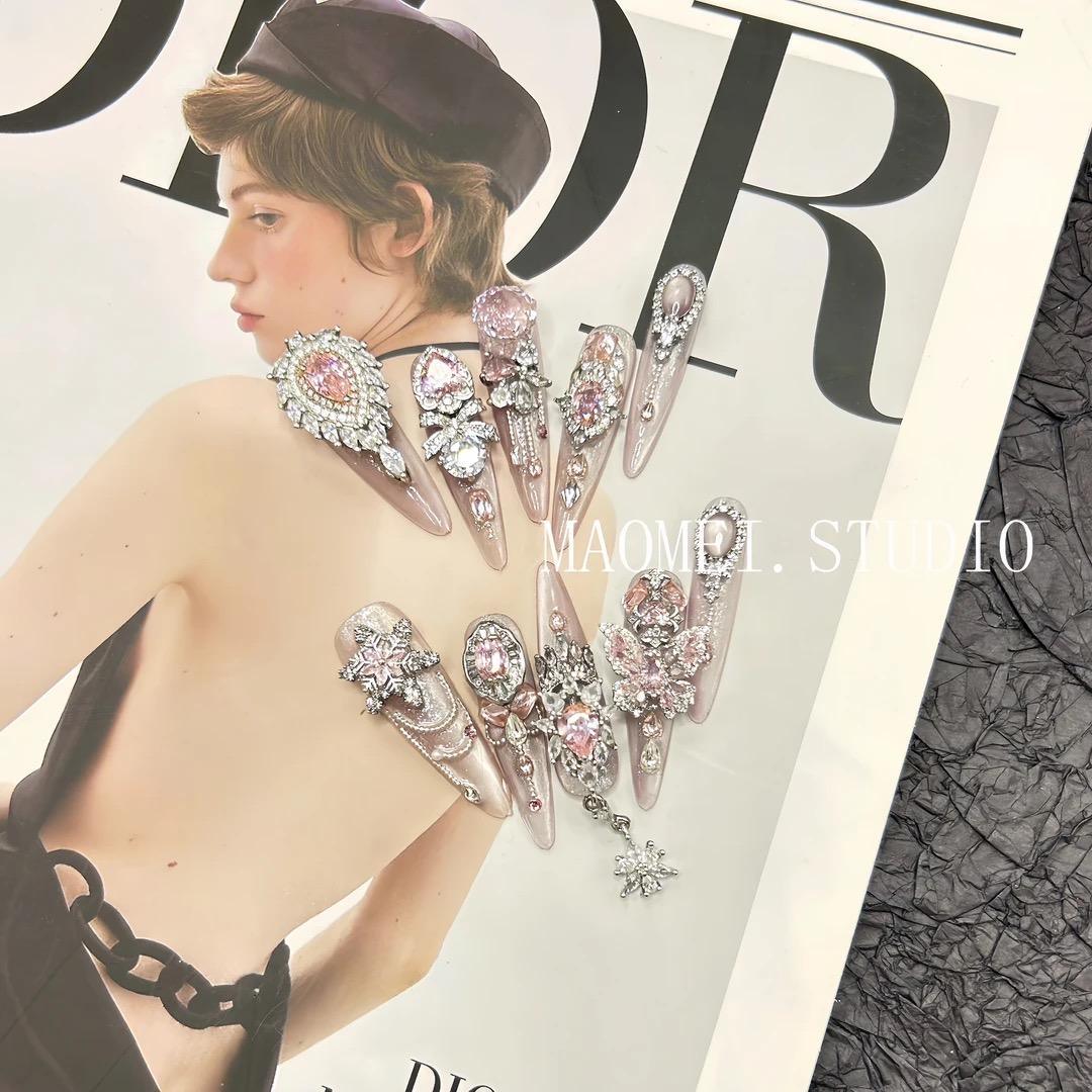 猫妹轻奢手工穿戴甲孤品号