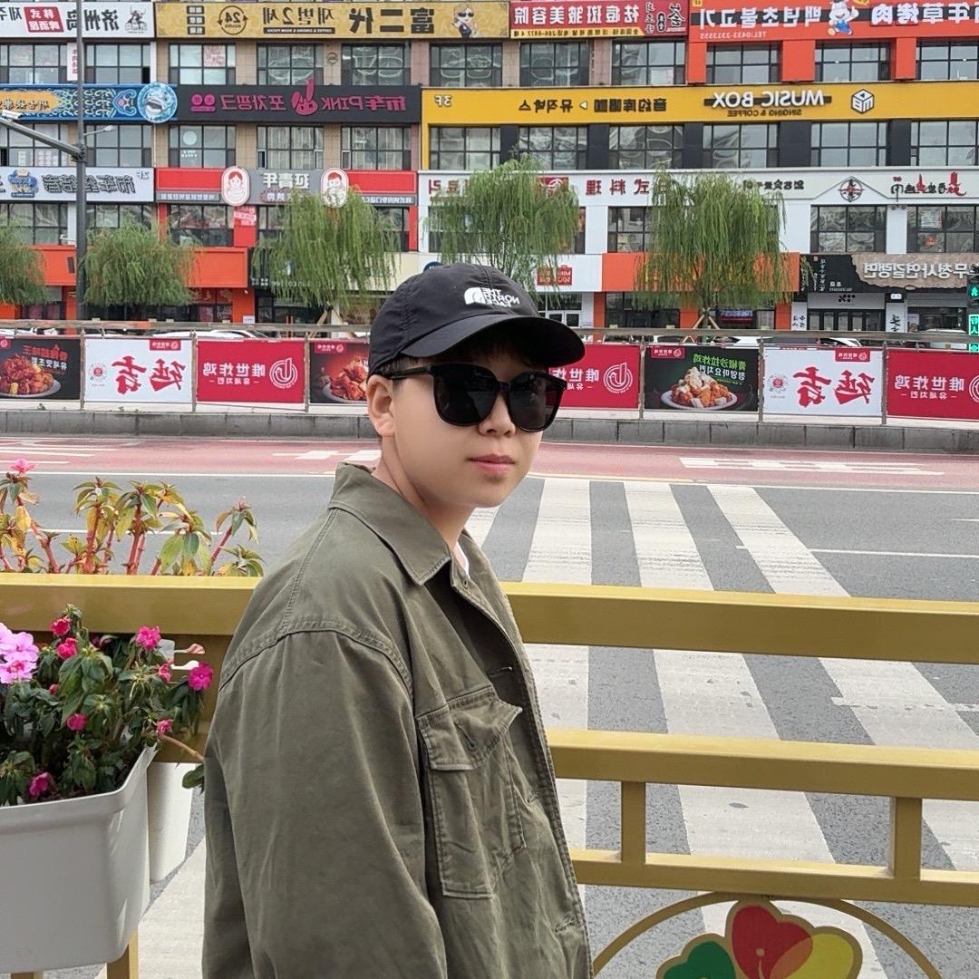 总忘关车灯💡