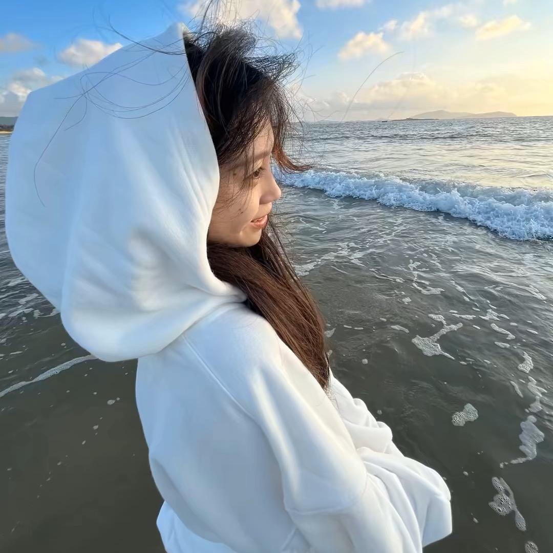 粥粥.
