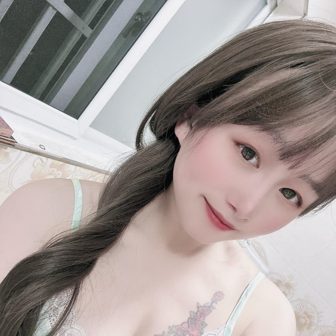 A，莫负韶华💕🌸