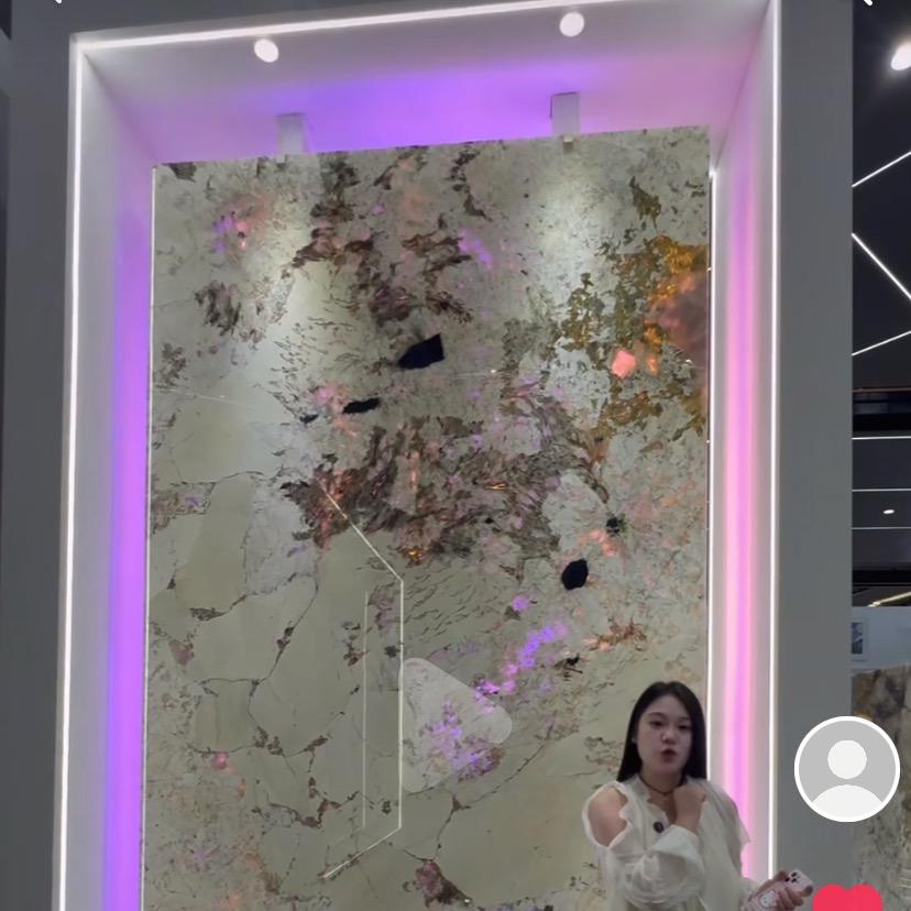 奢石小鹿