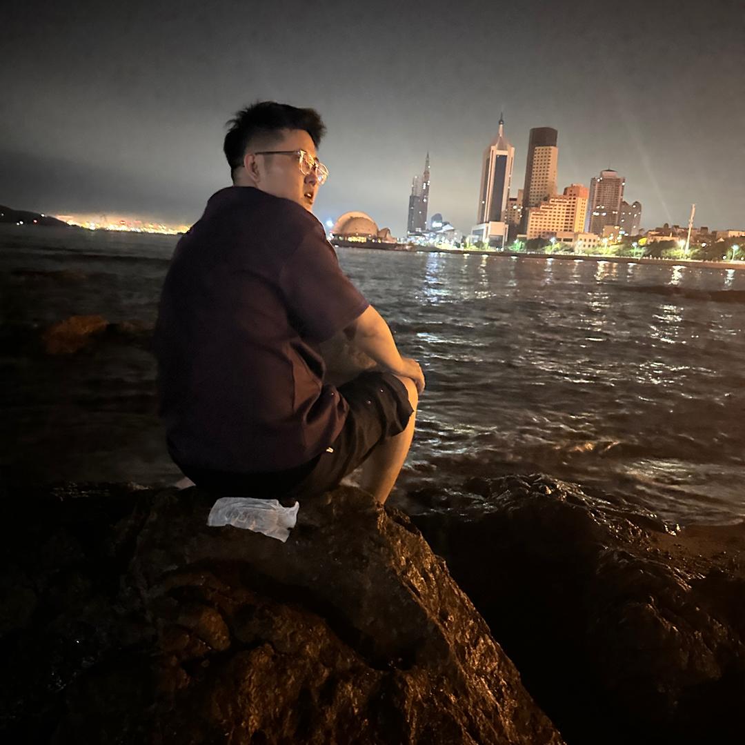 包头莱丝造型贾旭东