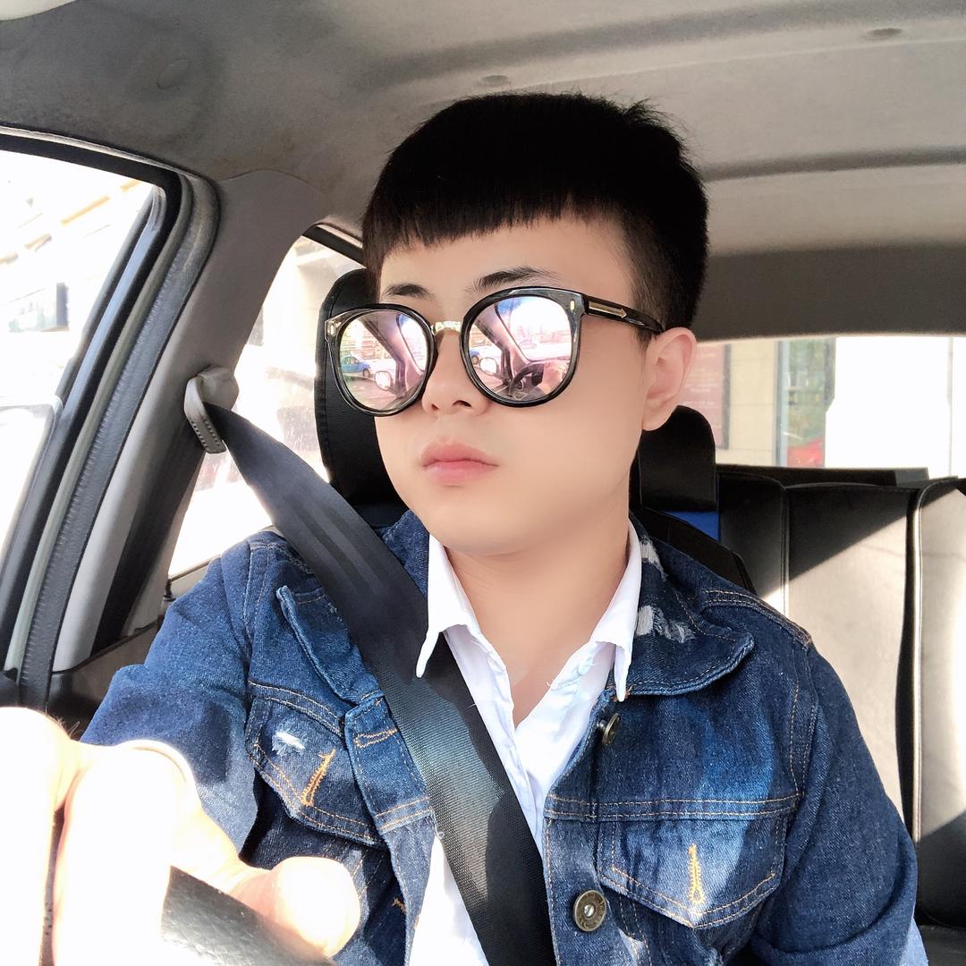 小月月