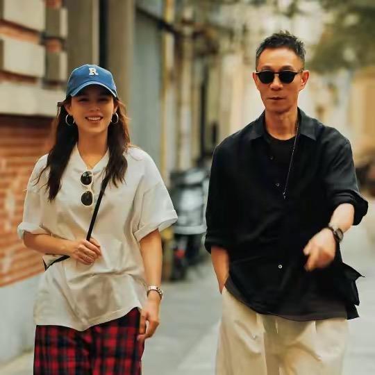 海上YeBa(轻奢极简穿搭精选)