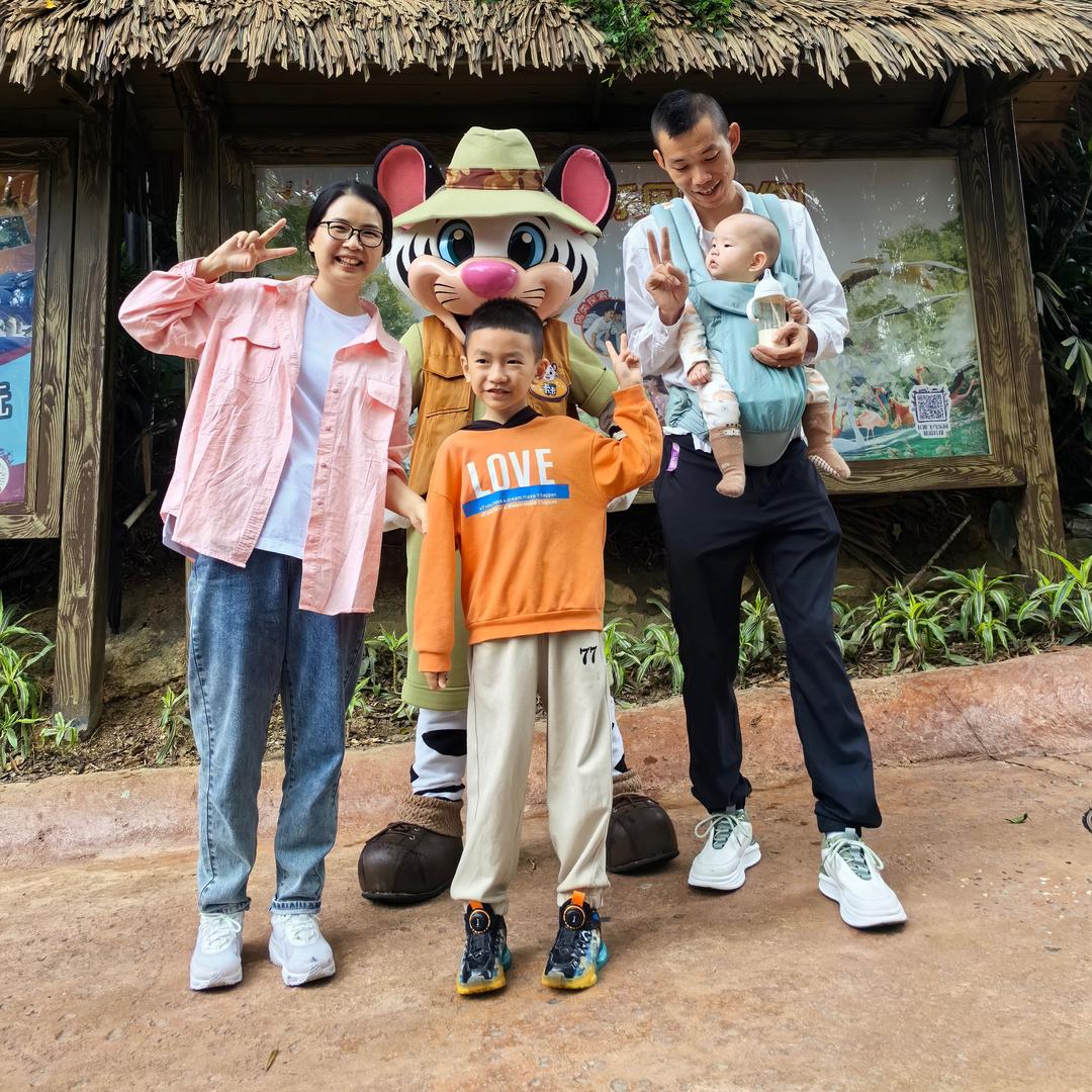 允莀妈咪👨‍👩‍👧‍👦