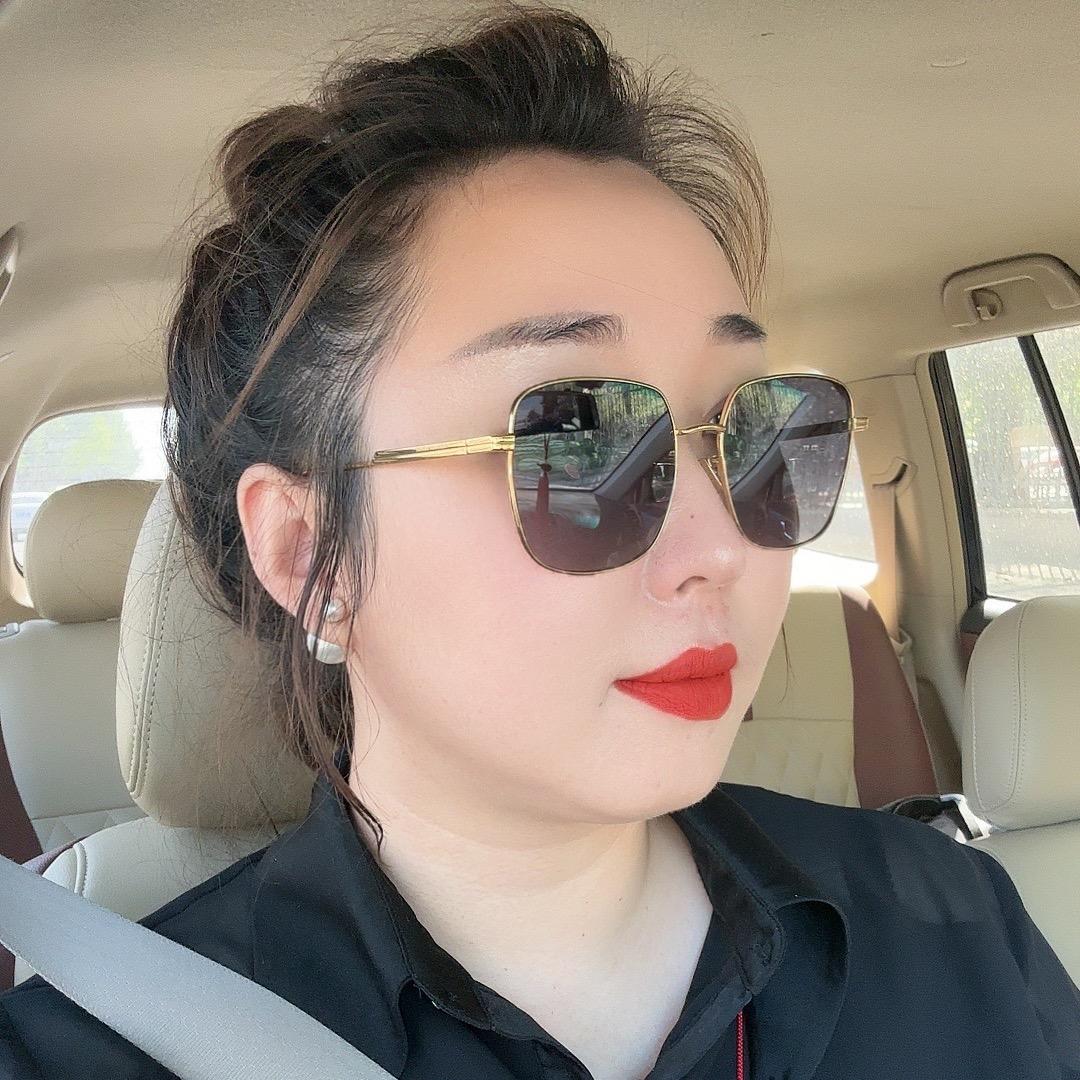 张晶（殡仪师）