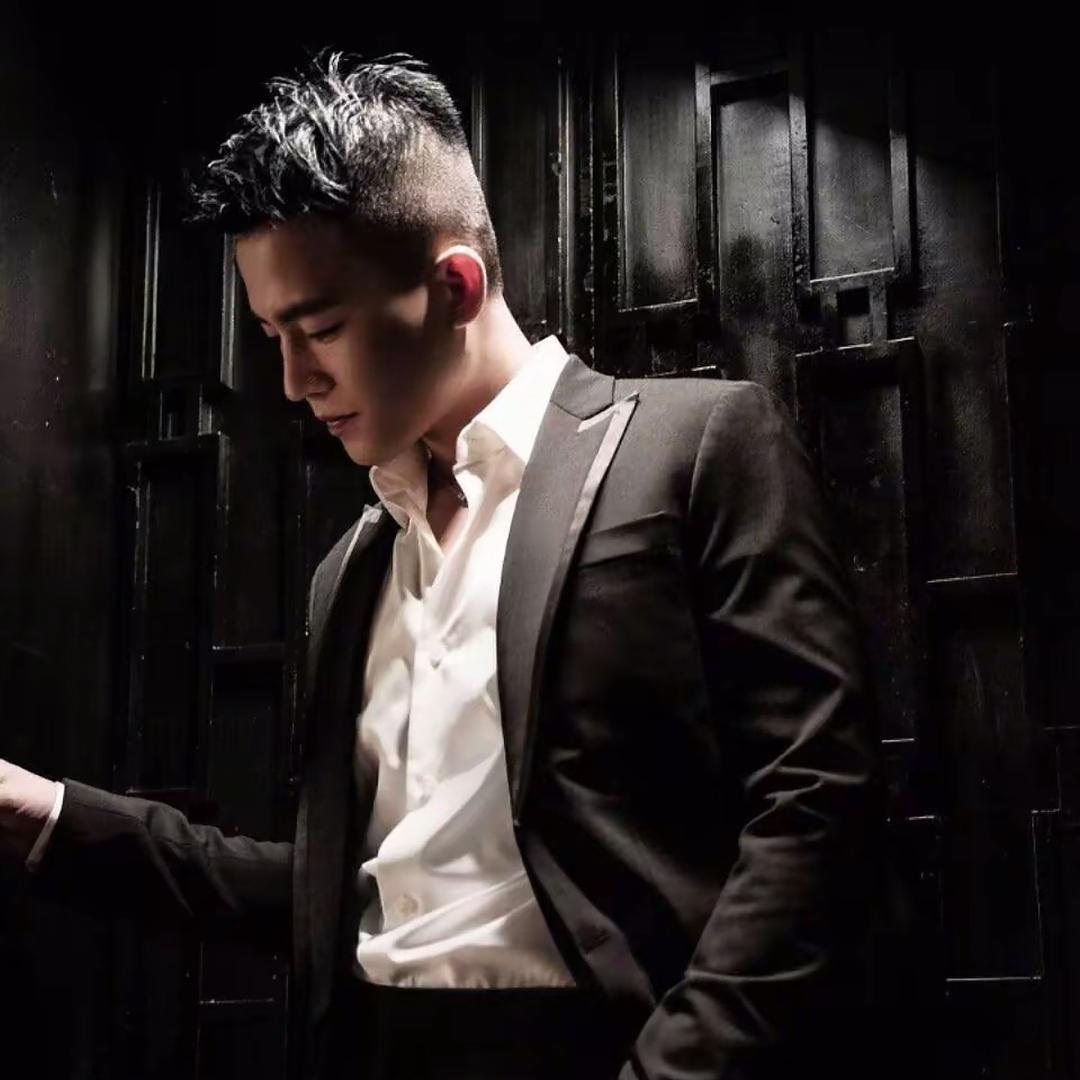 Leo-洪叔