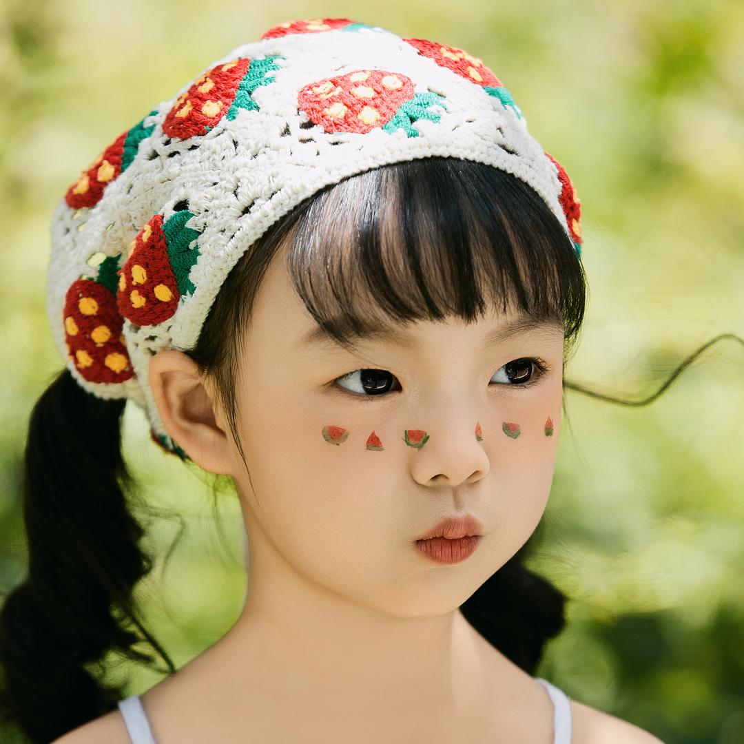 偷走猫粮的小🐱