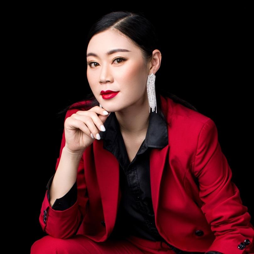 伶俐美学穿搭