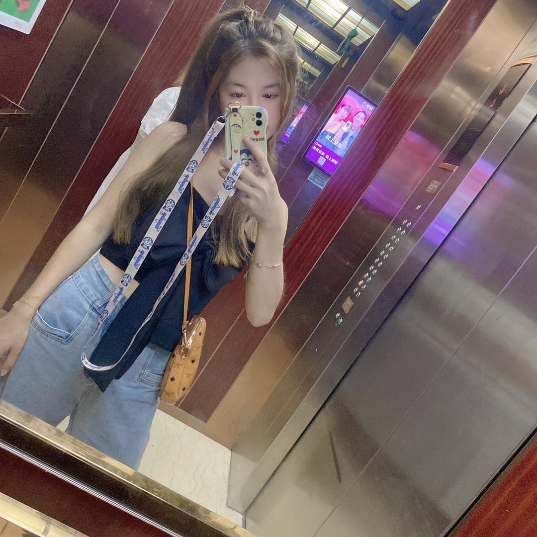 only小凌🎀