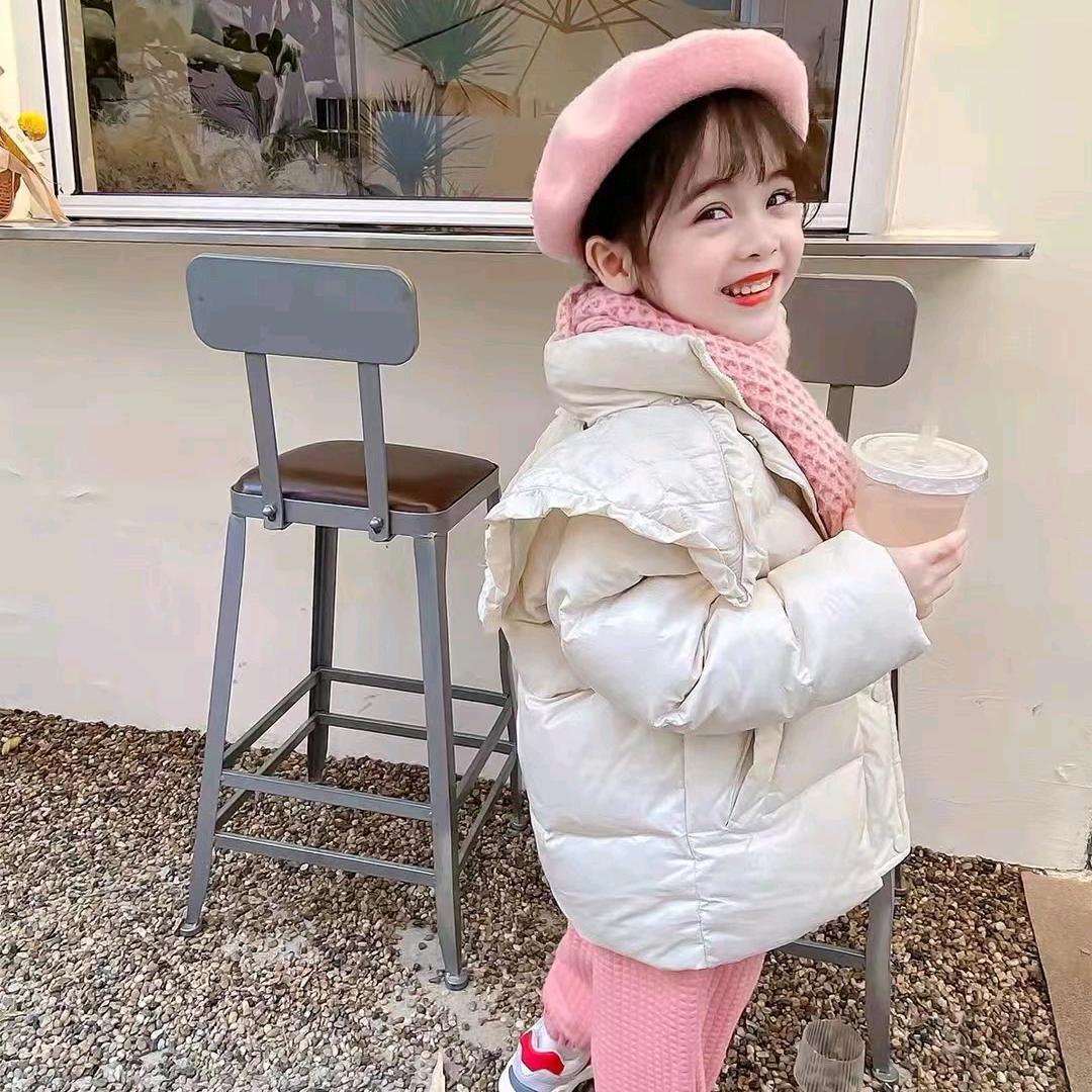 汤圆童装服装店