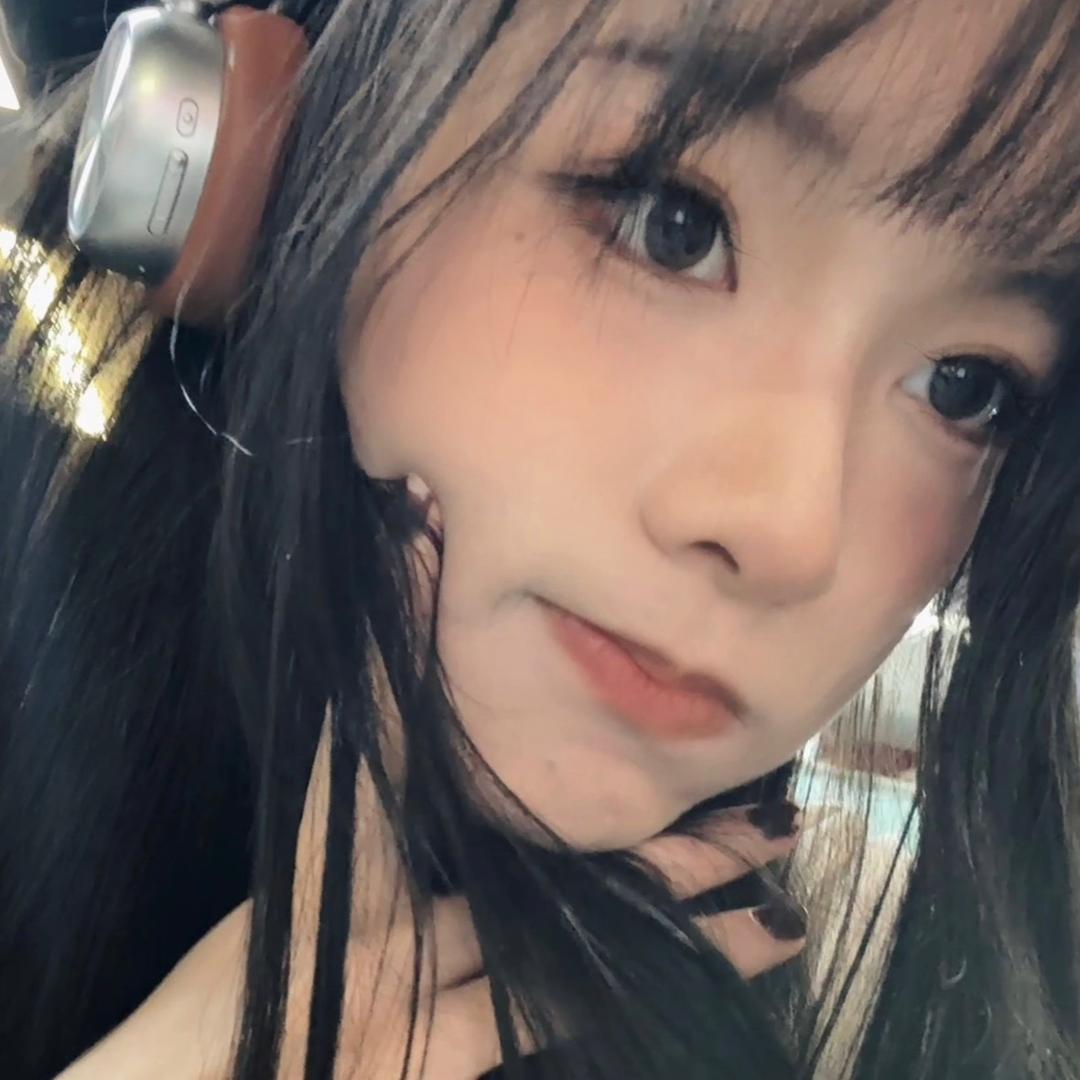 椰绿苏苏