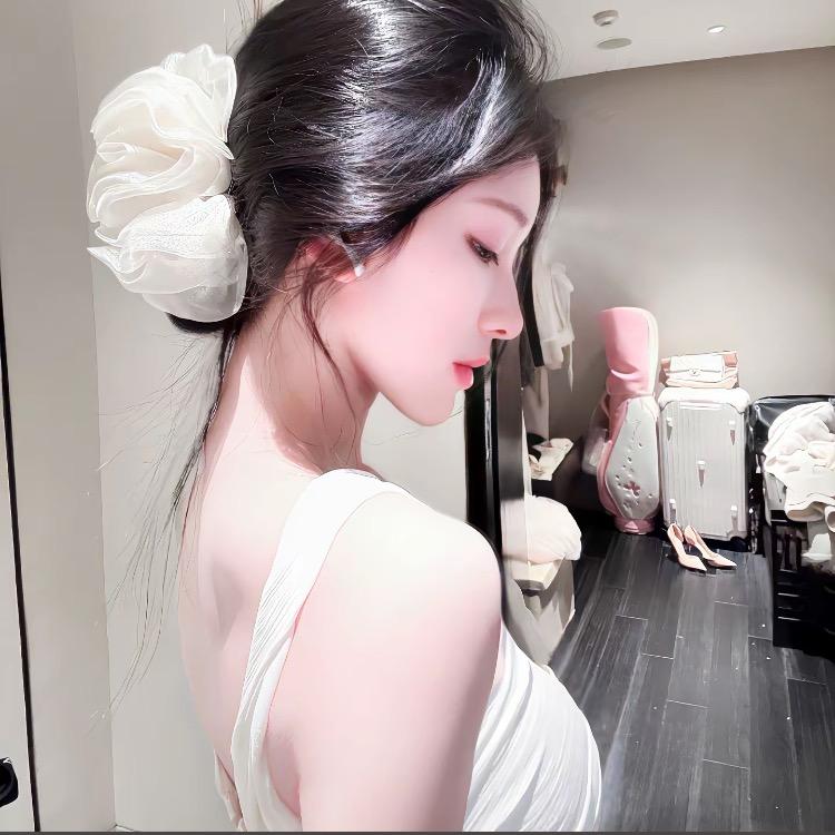 小奈.