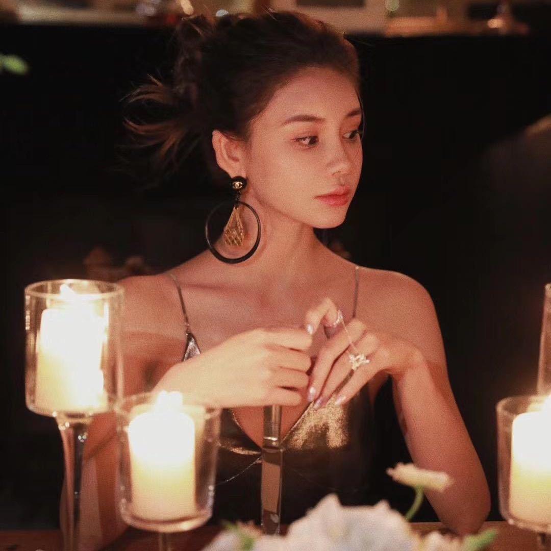 易珂阿竹