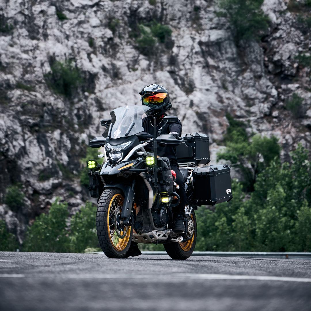 在下丶浪子疯（有关必回）