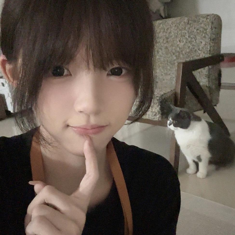 小初ㅤ