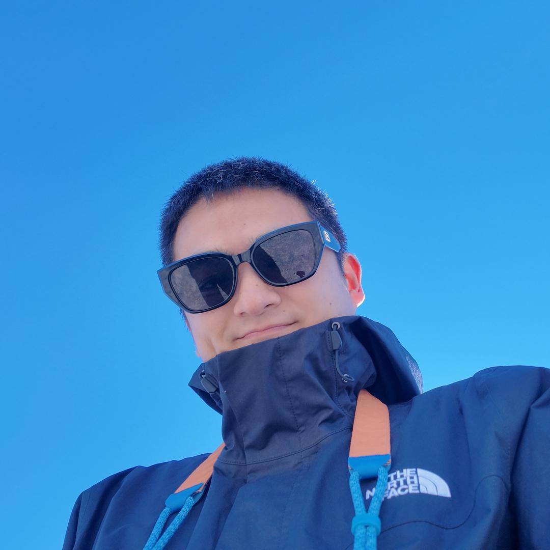 阿维。