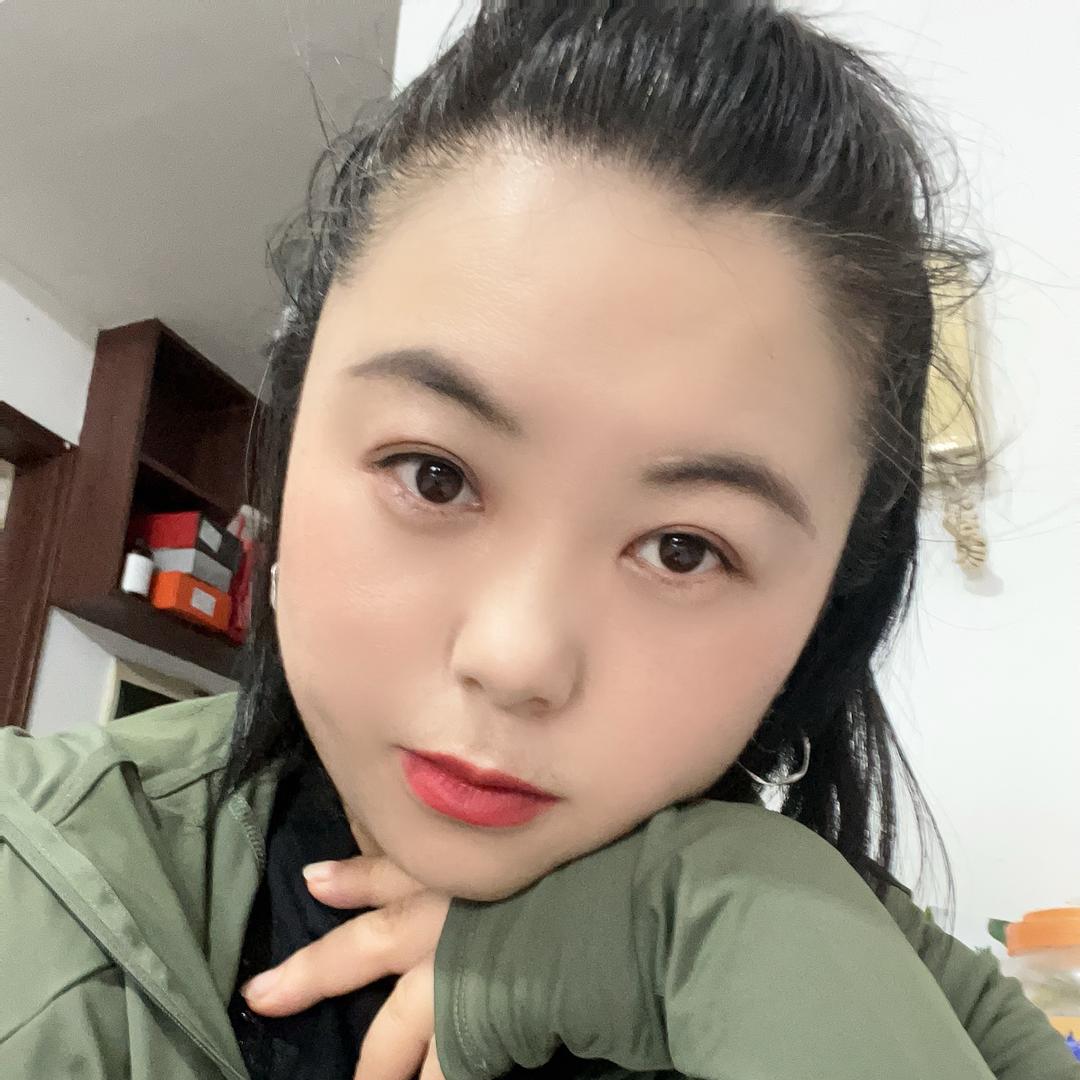 雅雅Vivian