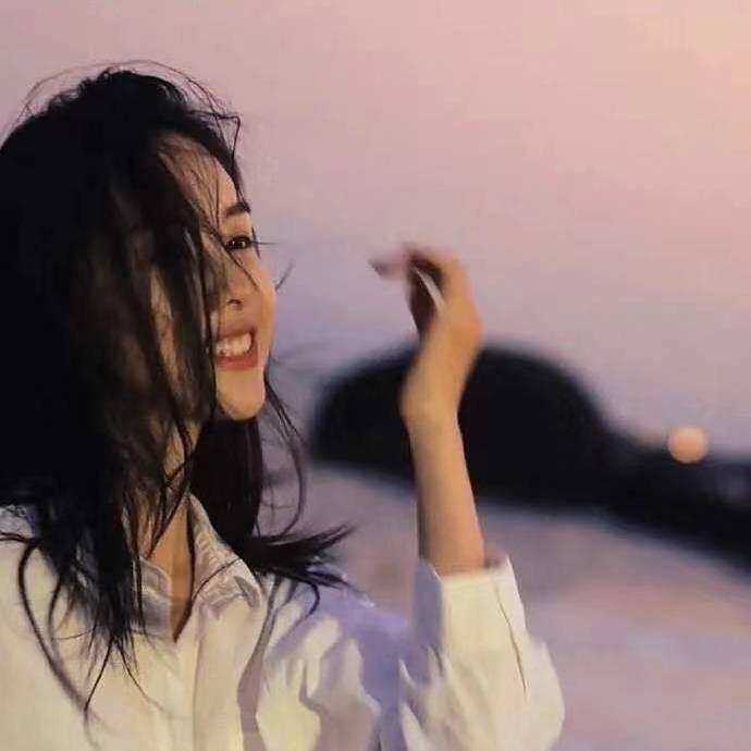 是秋秋