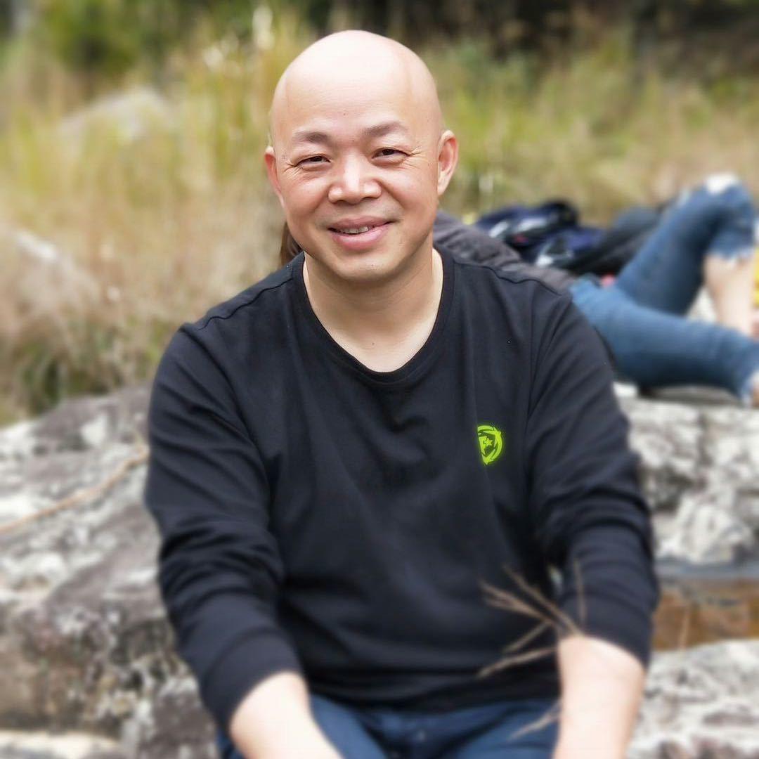 阿土的诗和远方