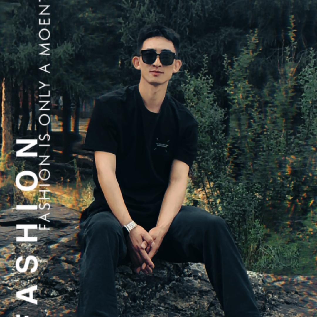 ☾月亮是我磨弯的