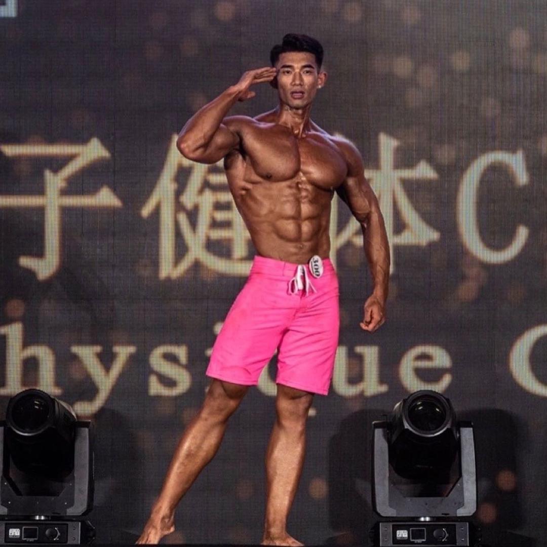 李黎明·physique