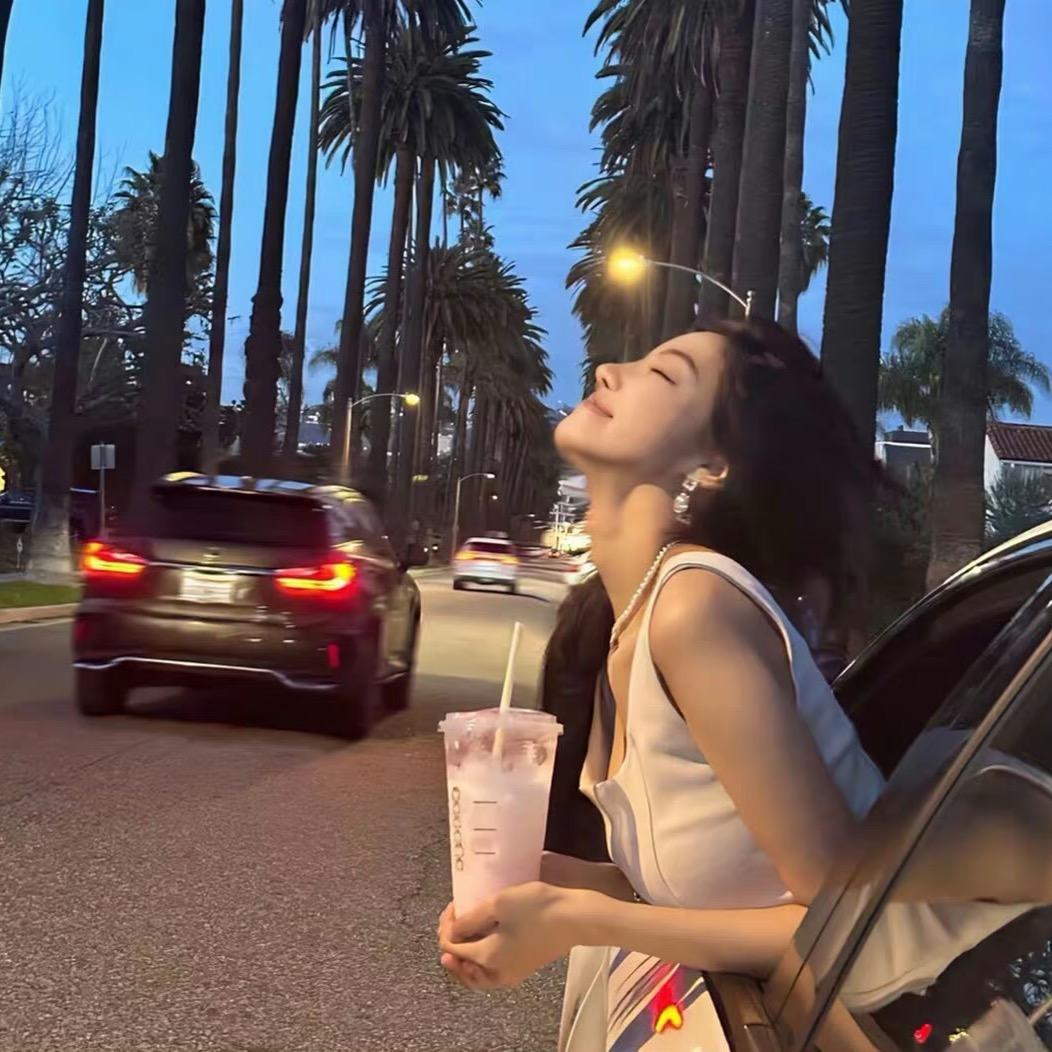 你要耽误人家约会啦