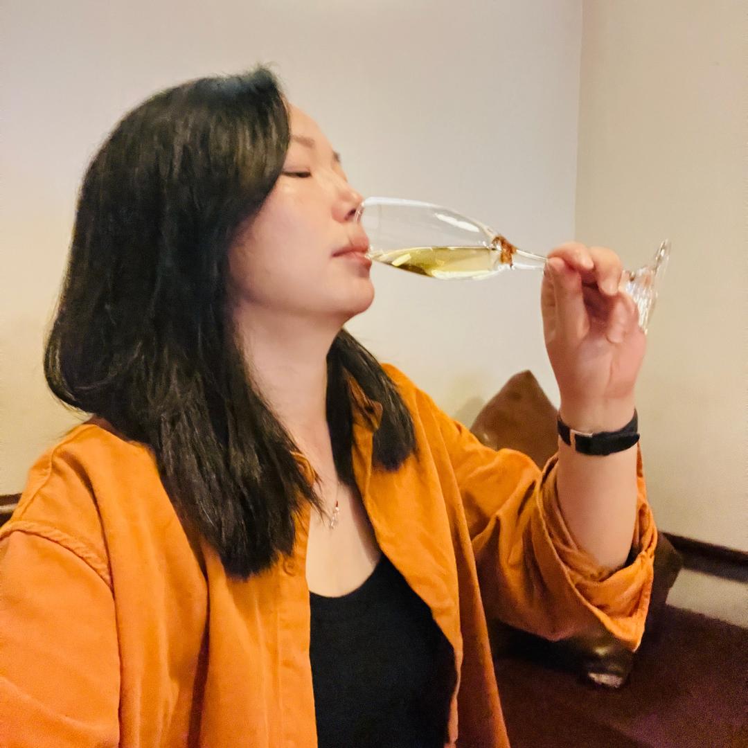 爱喝酒的酸柠檬