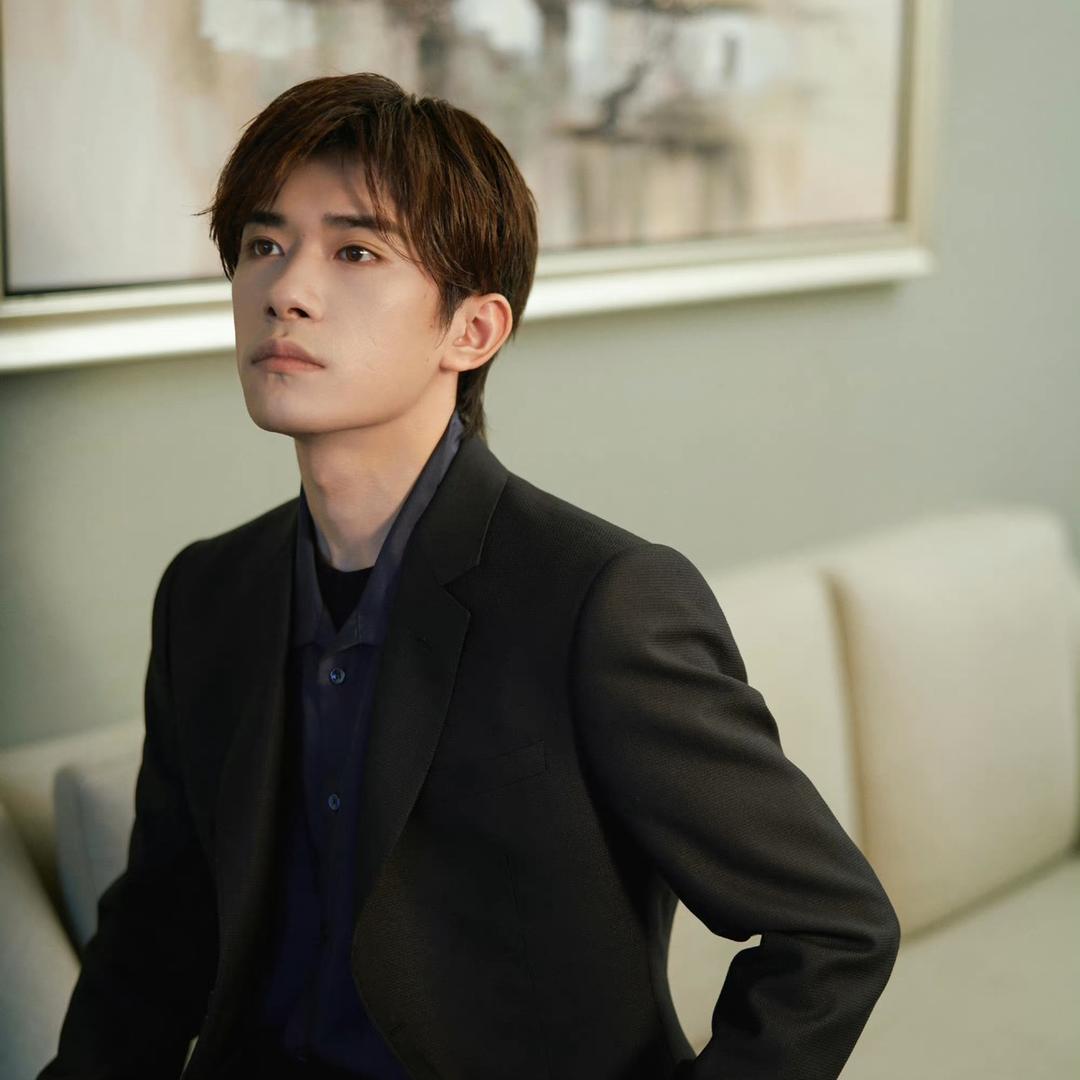 易先生家的肥鹤