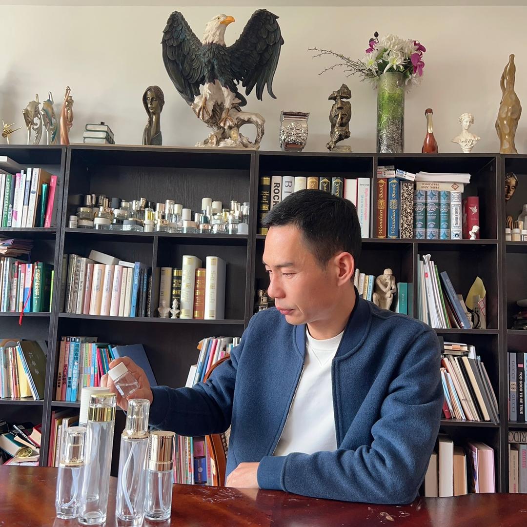 美妆配方工程师老师（小号）